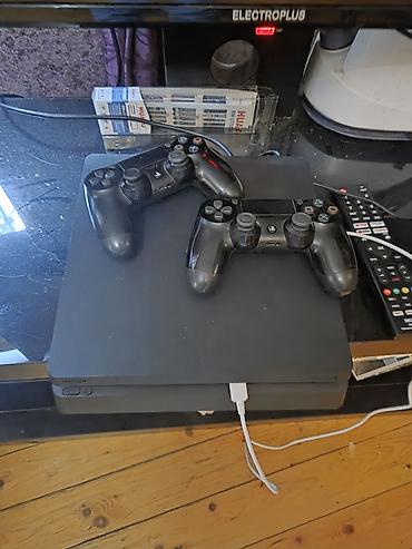 mix 4: PlayStation 4 Slim oyun konsolu dəsti - Model: PS4 Slim (mat qara — 1