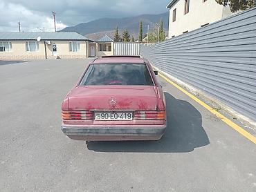 sprinter satisi: Mercedes-Benz sedan - Korpus: 4 qapılı sedan, rəngi tünd — 6