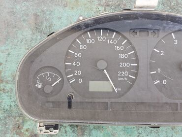 Щитки приборов: Щиток приборов Mitsubishi 2001 г., Б/у, Оригинал, Германия — 3