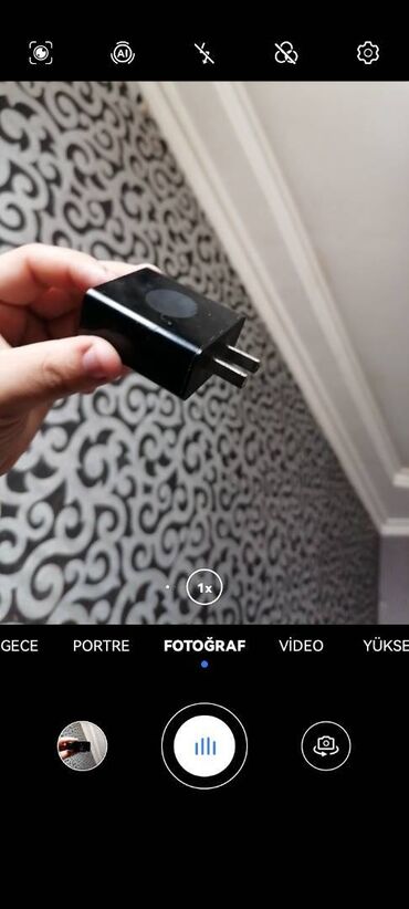 pulsuz mp3 yukle: Sürətli zaryatka yığan adaptor