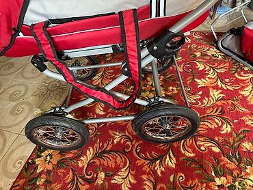 Коляски: Продаю универсальную детскую коляску 2 в 1 в отличном состоянии. В at lalafo.kg — 11 Коляски: Продаю универсальную детскую коляску 2 в 1 в отличном состоянии. В — 11