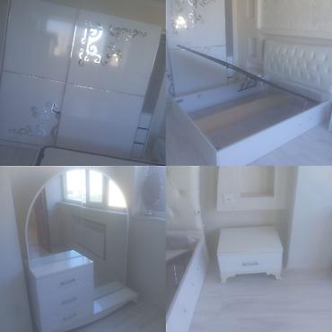 stul ikinci el: Yatağ Mebeli 200₼Satilir. Matras yoxdu. Ünvan: Yasamal. Ema🩶 NOMRENİN — 1