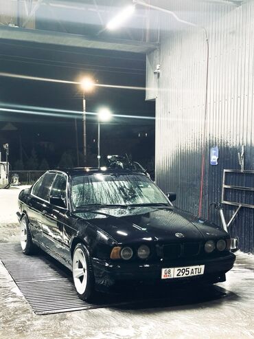 купить передний бампер на мерседес w210 в бишкеке: BMW 5 series: 1993 г., 2.5 л, Механика, Бензин, Седан