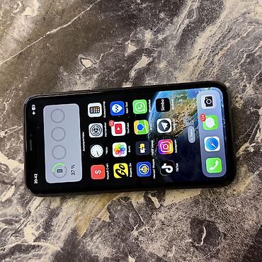 Apple iPhone: IPhone 11, Б/у, 64 ГБ, Черный, 77 % — 8