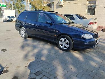 mersedes sprinter: Срочно срочно продаю Тойота Авенсис 2002 г объем 2 дизель мотор — 1