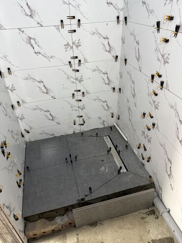 Укладка плитки: Профессиональная укладка керамической плитки и устройство душевой зоны — 15