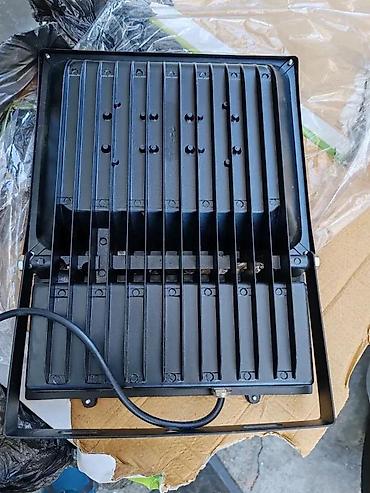 Rasveta: Led reflektor više vrsta sa senzorom pokreta RGB. REFLEKTOR STARA — 2