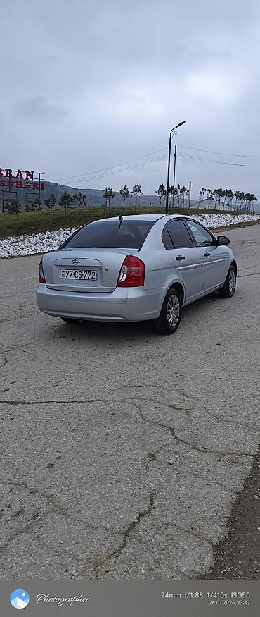 Hyundai: Hyundai Accent: 1.4 l | 2007 il Sedan — 4