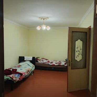 Həyət evi alıram: 3 otaqlı, 80 kv. m, Kredit yoxdur, Orta təmir