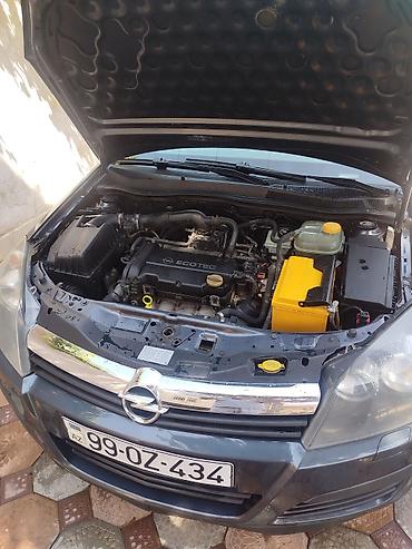 opel astra h sükan: Opel Astra H Caravan (universal kuzov) - Kuzov: 5 qapılı universal — 7