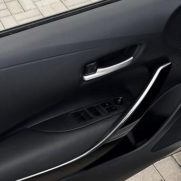ram: Toyota Corolla: 2021 г., 1.8 л, Автомат, Гибрид, Седан — 3
