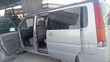 кочкор авто: Honda Stepwgn (правый руль) — компактвэн серебристого цвета. машина на — 3