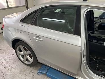alfa spitfire: ZADNJA DESNA VRATA ZA AUDI A4 OD 2007. DO 2011. GOD. | Zadnja desna — 2