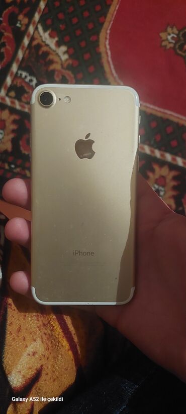 Apple iPhone: IPhone 7, Qızılı