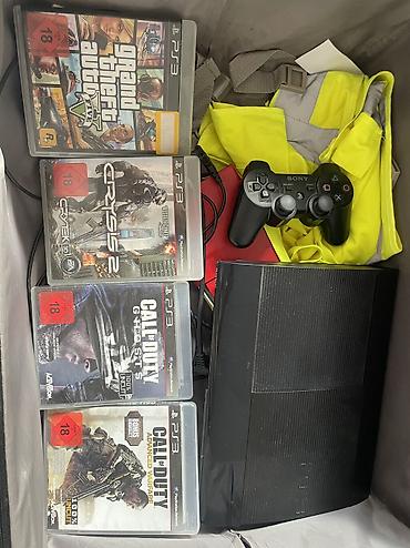 ps3 oyun: Ps 3 Super slim təcili satılır. Yaxşı vəziyyətdə . Oyunlar üzərində — 1