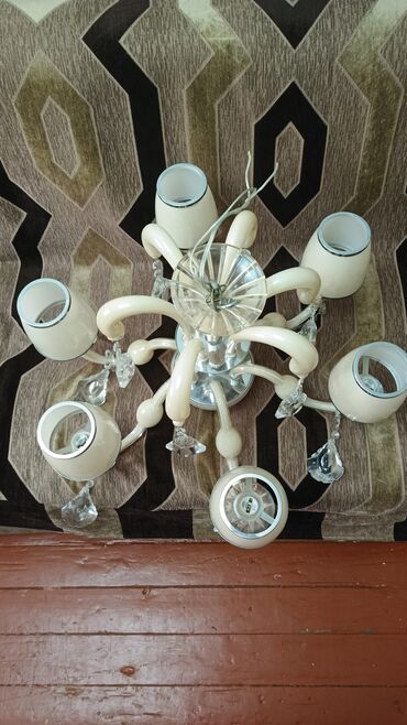 Çilçıraqlar: Çılçıraq, 6 lampa, Şüşə