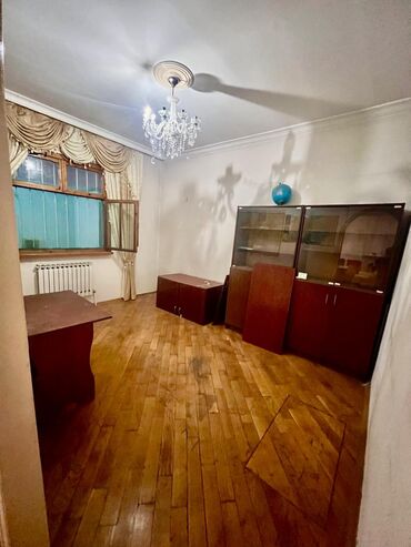 Uzunmüddətli kirayə evlər: 100 kv. m, 4 otaqlı, Qaz, İşıq, Su -da lalafo.az — 10 Uzunmüddətli kirayə evlər: 100 kv. m, 4 otaqlı, Qaz, İşıq, Su — 10