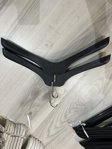 Вешалки, плечики: Вешалки, плечики — 4