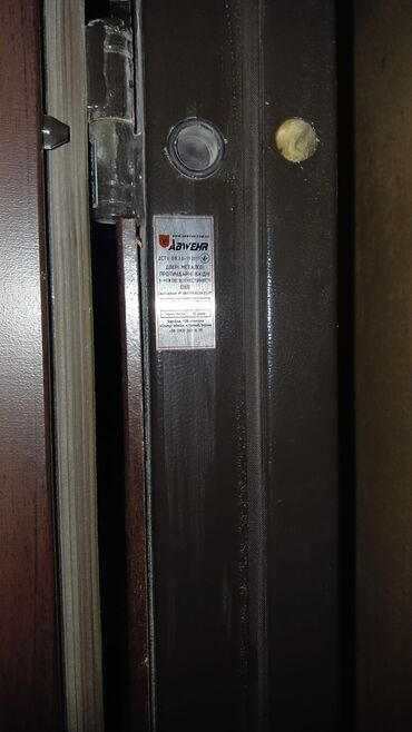 Giriş qapıları: Mənzil üçün İşlənmiş Giriş qapısı Glazok ilə, Zəmanətsiz, Ödənişli quraşdırma, Pulsuz çatdırılma — 8