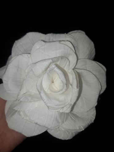 Другие специальности: Принимаю заказы на изготовление цветов из ткани любой сложности — 15