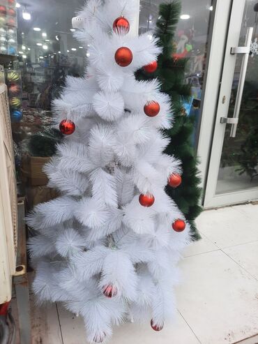 yeni il dekoru: Şam ağacı