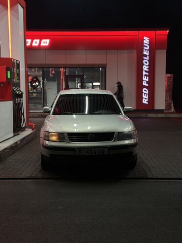 пассат б5 1 6: Volkswagen Passat: 2000 г., 1.6 л, Механика, Бензин, Седан