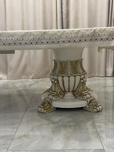 Столы для зала: Роскошный обеденный стол в классическом стиле. - Форма: прямоугольная — 2