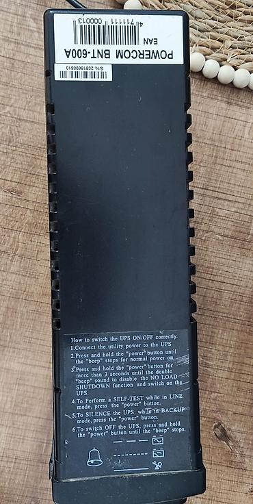 data modem: İşlənmiş UPS, 501 - 1000 Vt, Rozetkaların sayı - 2 — 3