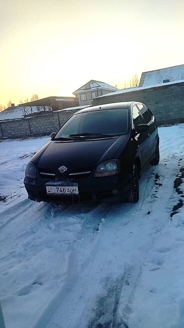 Nissan: Nissan Almera Tino: 2002 г., 2 л, Механика, Бензин, Универсал