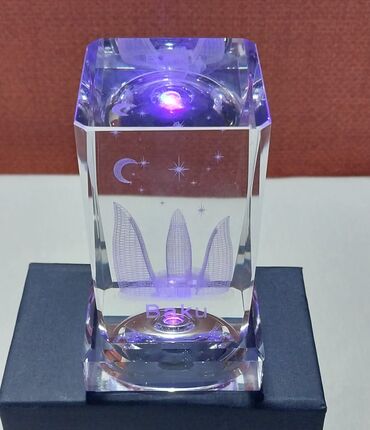 Hədiyyələr: Alov binaları olan suvenir satılır. Bərk şüşədən hazırlanıb, möhkəm — 7