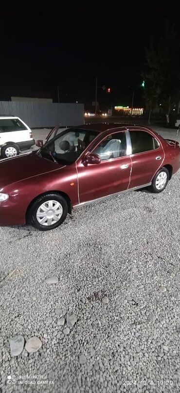 Hyundai: Hyundai Avante: 1997 г., 1.5 л, Механика, Бензин, Седан