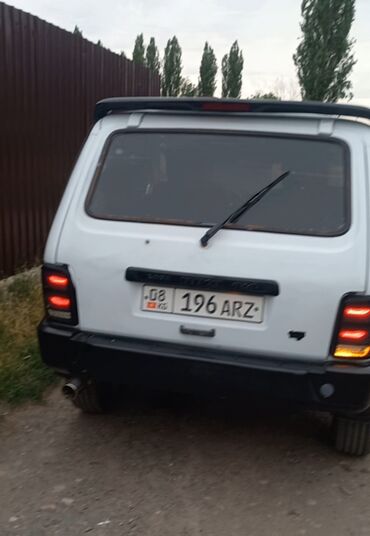 передний бампер опель вектра б: ВАЗ (ЛАДА) 4x4 Niva: 2002 г., 1.7 л, Механика, Бензин, Жол тандабас