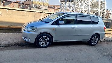 Toyota: Toyota Ipsum: 2001 г., 2.4 л, Автомат, Бензин, Минивэн — 7