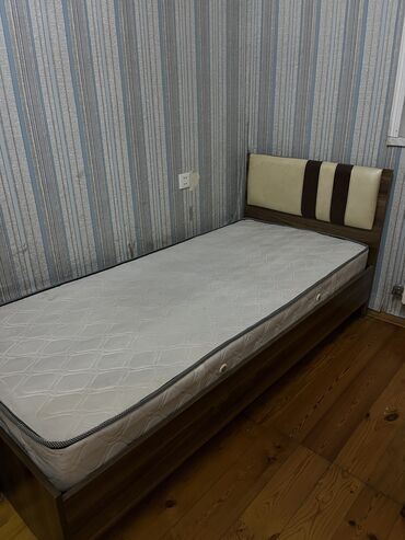 paltar şkafı işlənmiş: 1 nəfərlik kravat (en 94, uzunluğu 2m) real alıcı olsa qiymətdə