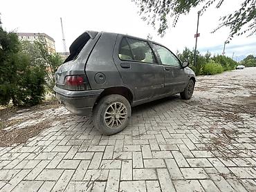1994: Renault Clio: 1994 г., Механика, Бензин, Хэтчбэк — 3