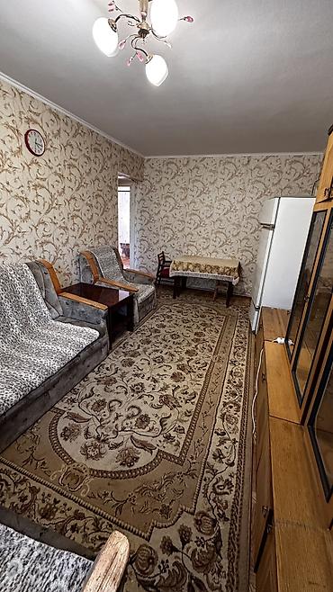 шакир: 3 комнаты, 58 м², Ата-Тюрк парк 104 серия, 1 этаж, Старый ремонт — 3