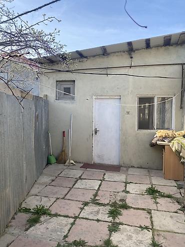 upd qesebesinde satilan evler: 1 otaqlı həyət evi - Plan: geniş bir otaq (yataq və qonaq zonası) — 7