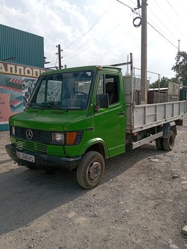 дом на колёса: Грузовик, Mercedes-Benz, Дубль, 3 т, Б/у