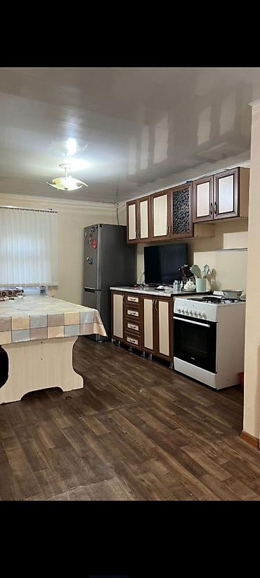 Аренда домов: 64 м², 3 комнаты, Без подселения — 1