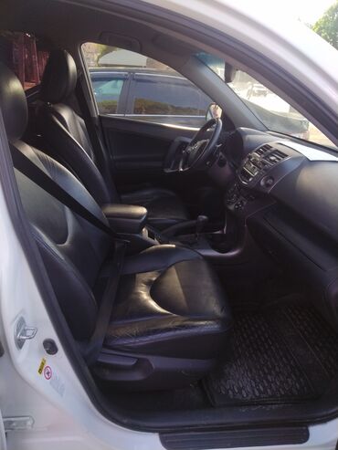 тайотта гая: Toyota RAV4: 2012 г., 2 л, Автомат, Бензин, Внедорожник