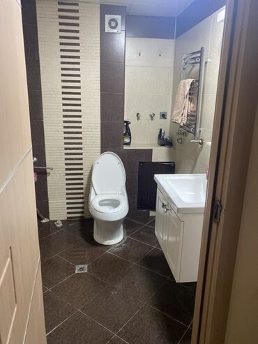 Mənzil kirayələyirəm: 2 otaqlı, 70 kv. m -da lalafo.az — 20 Mənzil kirayələyirəm: 2 otaqlı, 70 kv. m — 20