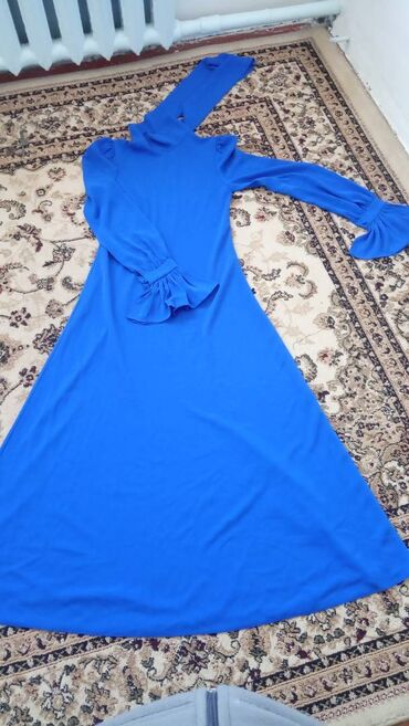 зара платье: Вечернее платье, Длинная модель, С рукавами, S (EU 36), M (EU 38)