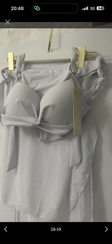Брючные костюмы: Одежда женская, брала в Дубаи/Италии размер от s,m,l (до 44) новые и — 86