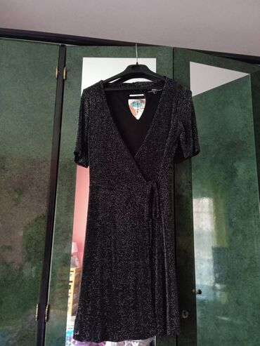 waikiki crna haljina: Bоја - Crna, Večernji, maturski