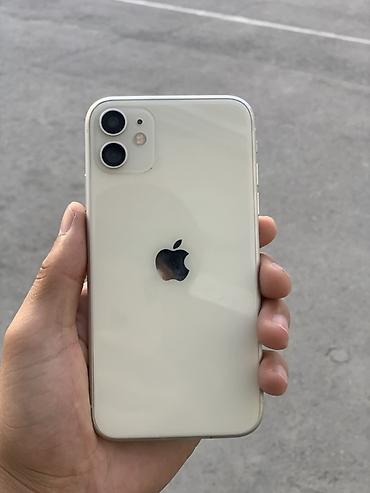 Apple iPhone: IPhone 11, белый цвет - Дисплей 6.1", Liquid Retina HD - Две основные — 1