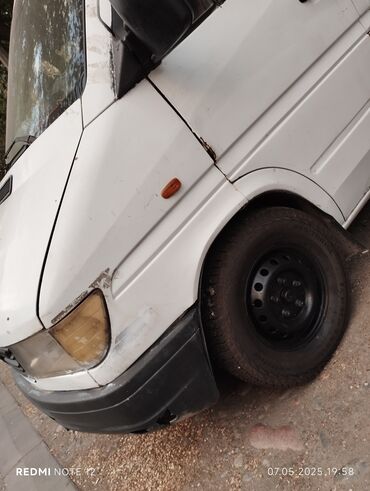 Mercedes-Benz: Mercedes-Benz Спринтер: 1997 г., 3 л, Механика, Дизель, Фургон — 7