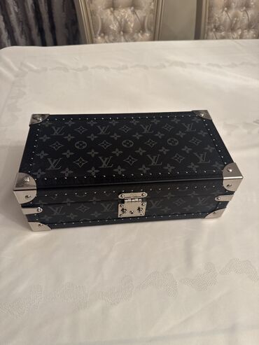 ucuz akıllı saat: Louis vuitton 8lik saat qabı, yenidir