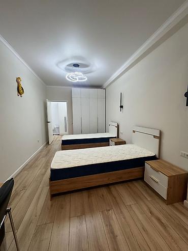 Долгосрочная аренда квартир: 3 комнаты, Риэлтор, Без подселения, С мебелью полностью — 5