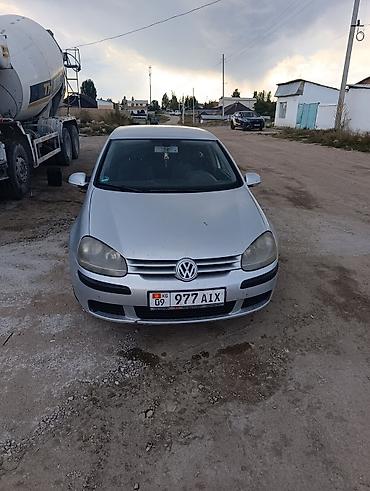бияди машина: Volkswagen Golf V: 2004 г., 1.6 л, Кол менен иштөөчү, Бензин, Хетчбек — 1