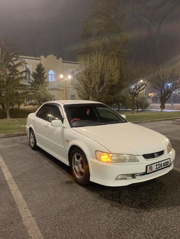 токтогул транспорт: Honda Accord: 2000 г., 1.8 л, Автомат, Бензин, Седан